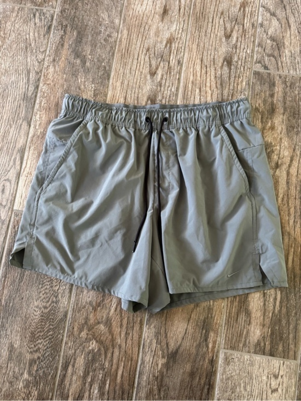Nike Men's Athletic 5in unlined Shorts Gray with Black Drawstring